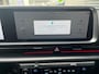 Hyundai Ioniq 6 Lounge 77.4kWh 228pk | LEDER | 800VOLT ULTRA SNELLADEN | ELEK. VERSTELBARE STOELEN | MEMORY FUNCTIE | 360° CAMERA | APPLE CARPLAY / ANDROID AUTO | ADAPTIVE CRUISE | STOEL + STUURVERW. |