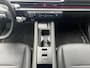 Hyundai Ioniq 6 Lounge 77.4kWh 228pk | LEDER | 800VOLT ULTRA SNELLADEN | ELEK. VERSTELBARE STOELEN | MEMORY FUNCTIE | 360° CAMERA | APPLE CARPLAY / ANDROID AUTO | ADAPTIVE CRUISE | STOEL + STUURVERW. |