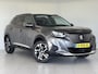 Peugeot 2008 1.2 PureTech Allure | Schuif-kanteldak | Apple-Android | Trekhaak