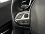 Peugeot 2008 1.2 PureTech Allure | Schuif-kanteldak | Apple-Android | Trekhaak