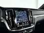 Volvo V60 T8 Plug-in hybrid AWD Ultra Dark Perf Edition | Panoramadak | 360° camera | Harman Kardon | Head-up Display | Polestar Tune | Stoel- en Stuurverwarming