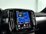 Volvo XC40 B4 Plus Black Edition | Panoramadak | 360° camera | Harman Kardon | Stoel- en Stuurverwarming | Trekhaak
