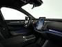 Volvo EX30 Single Motor Extended Range Plus Europa Black Edition 69 kWh | Parkeercamera | Harman Kardon | Stoel- en Stuurverwarming | 20'' velgen
