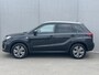 Suzuki Vitara 1.4 Boosterjet Style Smart Hybrid / Navigatie / Voorstoelen verwarmd / Trekhaak (1200 KG) / Achteruitrij camera / Cruise control adaptief