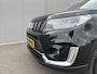 Suzuki Vitara 1.4 Boosterjet Style Smart Hybrid / Navigatie / Voorstoelen verwarmd / Trekhaak (1200 KG) / Achteruitrij camera / Cruise control adaptief