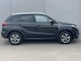 Suzuki Vitara 1.4 Boosterjet Style Smart Hybrid / Navigatie / Voorstoelen verwarmd / Trekhaak (1200 KG) / Achteruitrij camera / Cruise control adaptief