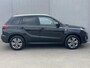 Suzuki Vitara 1.4 Boosterjet Style Smart Hybrid / Navigatie / Voorstoelen verwarmd / Trekhaak (1200 KG) / Achteruitrij camera / Cruise control adaptief