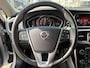 Volvo V40 2.0 T3 Nordic+ / NL-Auto / Dealer-Onderhouden / Standkachel / Stoelverwarming / Cruise-Control / Climate-Control / LED / Radio-Bluetooth / Navi / Verwarmde-Voorruit / PDC-Achter / 17'' LMV / ENZ.