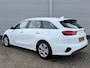 Kia Ceed Sw Dolle Demo Deals | 1.5 T-GDi 140pk DynamicLine | Navigatie | Parkeercamera | Climate control | Cruise control |