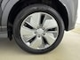 Hyundai Kona Electric EV FASHION DESIGN 64 kWh | DODEHOEK DETECTIE | PDC | 3 FASEN | WARMTEPOMP | CAMERA | CLIMA | CRUISE | NAVI | STOELVERWARMING | STUURVERWARMING | PRIVACY GLASS | LAGE KMSTAND! |