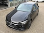 Mercedes-Benz B-klasse 250 e Business Solution AMG Limited | Navigatie | Cruise control | Sfeerverlichting | zwarte hemelbekleding