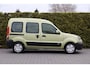 Renault Kangoo combi Rolstoelauto | Bierman ombouw €10.000+ | Knielsysteem | 4-punts fixatie