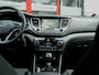 Hyundai Tucson 1.6 T-GDi Comfort 180 PK | Trekhaak 1.900kg | Origineel NL | Stoelverwarming | Navigatie | Camera | Achterbank Verwarmd | Cruise Control | Climate Control | All Season Banden | Metallic Lak | Parkeersensoren |