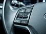 Hyundai Tucson 1.6 T-GDi Comfort 180 PK | Trekhaak 1.900kg | Origineel NL | Stoelverwarming | Navigatie | Camera | Achterbank Verwarmd | Cruise Control | Climate Control | All Season Banden | Metallic Lak | Parkeersensoren |