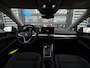 Volkswagen Golf Style Edition eHybrid Inclusief €2000,- inruilvoordeel | Trekhaak inklapbaar | 'App-Connect' draadloze smartphone integratie | Afstandscontrolesysteem (Front Assist) | Automatische afstandsregeling (Adaptive Cruise Control)