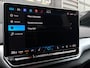 Volkswagen ID.4 Pro Limited Edition 286pk Inclusief €2000,- inruilvoordeel | 'App-Connect' draadloze smartphone integratie | Achterbank in ongelijke delen neerklapbaar incl. middenarmsteun en doorlaadmogelijkheid | Afstandscontrolesysteem (Front Assist), met voetgangers- en fietsersherkenning