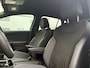 Volkswagen ID.4 Pro Limited Edition 286pk Inclusief €2000,- inruilvoordeel | 'App-Connect' draadloze smartphone integratie | Achterbank in ongelijke delen neerklapbaar incl. middenarmsteun en doorlaadmogelijkheid | Afstandscontrolesysteem (Front Assist), met voetgangers- en fietsersherkenning