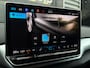 Volkswagen ID.4 Pro Limited Edition 286pk Inclusief €2000,- inruilvoordeel | 'App-Connect' draadloze smartphone integratie | Achterbank in ongelijke delen neerklapbaar incl. middenarmsteun en doorlaadmogelijkheid | Afstandscontrolesysteem (Front Assist), met voetgangers- en fietsersherkenning