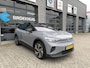 Volkswagen ID.4 Pro Limited Edition 286pk Inclusief €2000,- inruilvoordeel | 'App-Connect' draadloze smartphone integratie | Achterbank in ongelijke delen neerklapbaar incl. middenarmsteun en doorlaadmogelijkheid | Afstandscontrolesysteem (Front Assist), met voetgangers- en fietsersherkenning