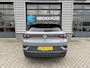Volkswagen ID.4 Pro Limited Edition 286pk Inclusief €2000,- inruilvoordeel | 'App-Connect' draadloze smartphone integratie | Achterbank in ongelijke delen neerklapbaar incl. middenarmsteun en doorlaadmogelijkheid | Afstandscontrolesysteem (Front Assist), met voetgangers- en fietsersherkenning