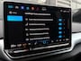 Volkswagen ID.4 Pro Limited Edition 286pk Inclusief €2000,- inruilvoordeel | 'App-Connect' draadloze smartphone integratie | Achterbank in ongelijke delen neerklapbaar incl. middenarmsteun en doorlaadmogelijkheid | Afstandscontrolesysteem (Front Assist), met voetgangers- en fietsersherkenning