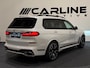 BMW X7 XDrive40i High Executive SKYLOUNGE VIRTUAL SFEERVER. PANO HEAD-UP ACC ASSIST NAP GARANTIE APK