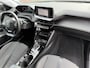 Peugeot 2008 130pk PT Allure Aut., Camera | Navi & CarPlay | Clima * 2e Paasdag vanaf 10u geopend!