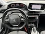 Peugeot 2008 130pk PT Allure Aut., Camera | Navi & CarPlay | Clima * 2e Paasdag vanaf 10u geopend!