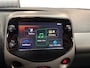 Toyota Aygo 1.0 VVT-i x-play Airco | Camera | Apple Carplay/Android Auto | Dealer onderhouden | Bovag garantie | NAP