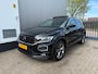 Volkswagen T-Roc 1.5 TSI Sport Business R / R-LINE / ELEK. SCHUIFKANTELDAK / APPLE CAR PLAY / NAVIGATIE / CRUISE / ECC / NL-AUTO