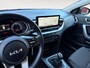 Kia Ceed Sportswagon 1.5 T-GDi DynamicLine | Cruise Control Adaptief | Camera | Carplay | Navi | LM Velgen | 140 PK | Fabrieksgarantie 19-8-2031 +3x 1 jaar* | NAP