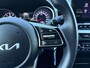 Kia Ceed Sportswagon 1.5 T-GDi DynamicLine | Cruise Control Adaptief | Camera | Carplay | Navi | LM Velgen | 140 PK | Fabrieksgarantie 19-8-2031 +3x 1 jaar* | NAP