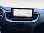 Kia Ceed Sportswagon 1.5 T-GDi DynamicLine | Cruise Control Adaptief | Camera | Carplay | Navi | LM Velgen | 140 PK | Fabrieksgarantie 19-8-2031 +3x 1 jaar* | NAP