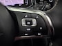 Volkswagen T-Roc 1.5 TSI Sport Business R Panoramadak ACC Lane assist Camera