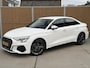Audi A3 Limousine 30 TFSI S edition Automaat | Stoelverwarming | Inpakeerhulp | Cruise & climate control | Elektrisch inklapbare spiegels | Digitale cockpit | LED verlichting | DAB ontvangst | Parkeersensoren voor en achter
