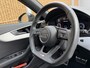 Audi A4 Avant 35 TFSI S edition Automaat | Zwart optiek | LED verlichting | Cruise & climate control | Sportstuur | Getint glas | Quantumgrijs | Lederen/stof bekleding | DAB ontvangst | Parkeersensoren achter