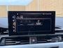 Audi A4 Avant 35 TFSI S edition Automaat | Zwart optiek | LED verlichting | Cruise & climate control | Sportstuur | Getint glas | Quantumgrijs | Lederen/stof bekleding | DAB ontvangst | Parkeersensoren achter