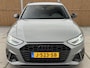 Audi A4 Avant 35 TFSI S edition Automaat | Zwart optiek | LED verlichting | Cruise & climate control | Sportstuur | Getint glas | Quantumgrijs | Lederen/stof bekleding | DAB ontvangst | Parkeersensoren achter