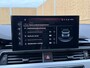 Audi A4 Avant 35 TFSI S edition Automaat | Zwart optiek | LED verlichting | Cruise & climate control | Sportstuur | Getint glas | Quantumgrijs | Lederen/stof bekleding | DAB ontvangst | Parkeersensoren achter