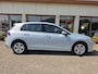 Volkswagen Golf 1.5 eTSI Life Edition | Mild Hybrid | Navi | Dealerstaat