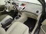 Ford Fiesta 1.4 Ghia - Automaat - Trekhaak - Stoelverwarming