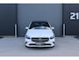 Mercedes-Benz B-klasse 200 Luxury Line / Panoramadak / Stuurwielverwarming / Stoelverwarming