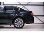 BMW 3-Serie 330i Executive 258 pk | Xenon | Leder | Navigatie | Automaat | PDC | e90 | youngtimer |