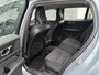 Volvo V60 B3 Essential | Google Maps navigatie | Trekhaak | Parkeersensoren Voor + Achter | Achteruitrijcamera | Sport pack | Draadloze telefoonlader | Apple Carplay / Android Auto | 18" velgen |