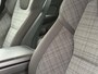 Volvo V60 B3 Essential | Google Maps navigatie | Trekhaak | Parkeersensoren Voor + Achter | Achteruitrijcamera | Sport pack | Draadloze telefoonlader | Apple Carplay / Android Auto | 18" velgen |