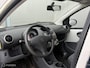 Peugeot 107 1.0-12V 5 deurs | nieuwe APK 2027 | Elek ramen | centrale vergrendeling | meeneemprijs |