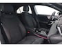 Mercedes-Benz A-klasse 200 Business Solution AMG | 7200 KM | Panoramadak | Matrix Led | Sfeerverlichting | Carplay&Android | Camera