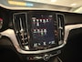 Volvo V60 2.0 T5 Momentum|PANO|DODEHOEK|CAMERA|HUD|TREKHAAK|LEDER|HARMAN|ACC|CARPLAY|STOELV|BLUETOOTH|18INCH|