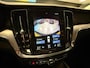 Volvo V60 2.0 T5 Momentum|PANO|DODEHOEK|CAMERA|HUD|TREKHAAK|LEDER|HARMAN|ACC|CARPLAY|STOELV|BLUETOOTH|18INCH|