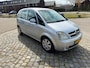 Opel Meriva 1.8-16V Cosmo